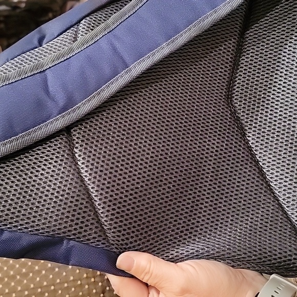 Disney Cruise Line Castaway Club Shoulder Bag Sling Backpack - Picture 3 of 16